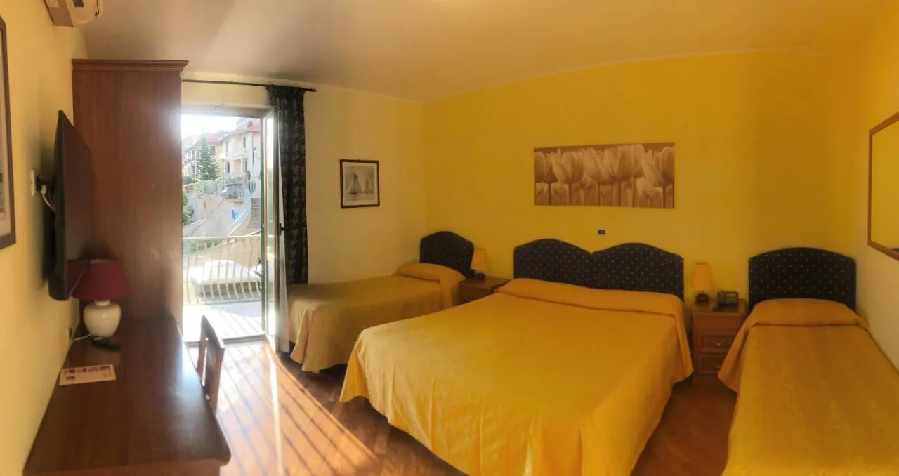 Hotel Miranda Varazze 3*,